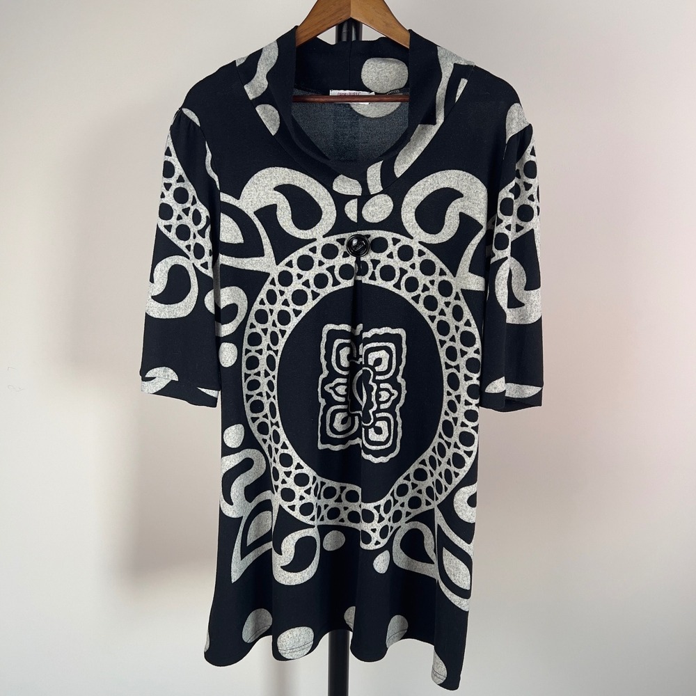 Funky People XL Black Grey Geometric Medallion Tunic Top Mock Neck 3/4 Sleeve